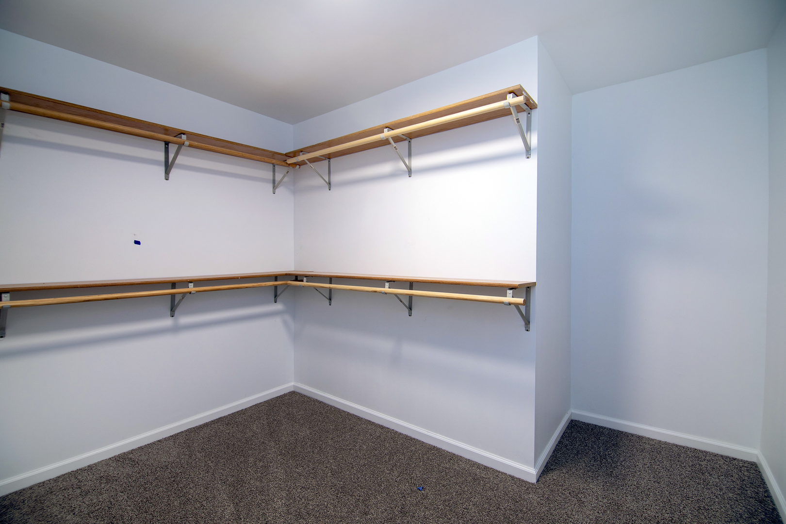 2695 North 1000 East Road Ashkum, IL 60911 - Photo 19 of 31 a view of an empty room