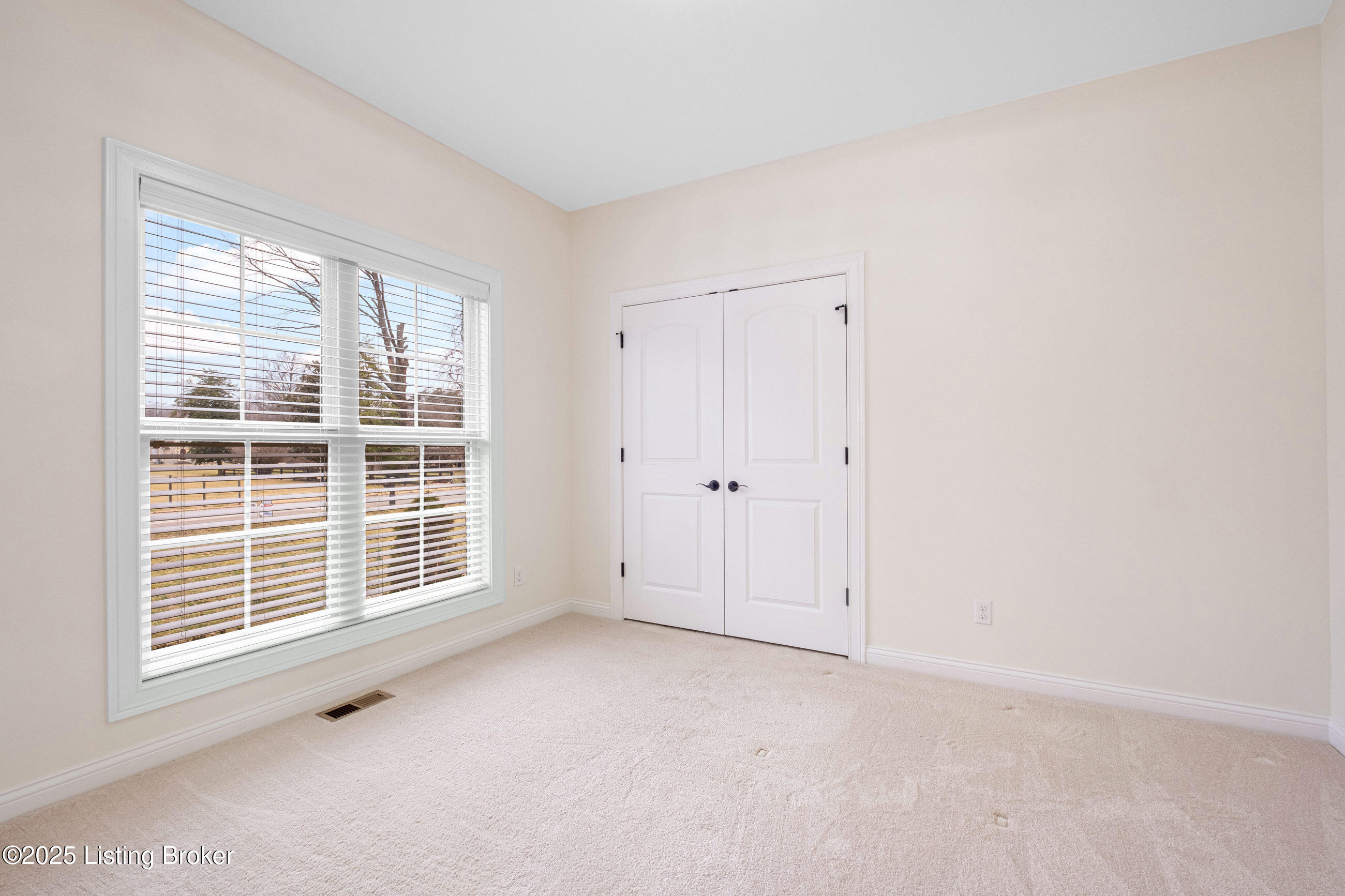 6517 Bass Road Prospect, KY 40059 - Photo 25 of 49 6517bass_073