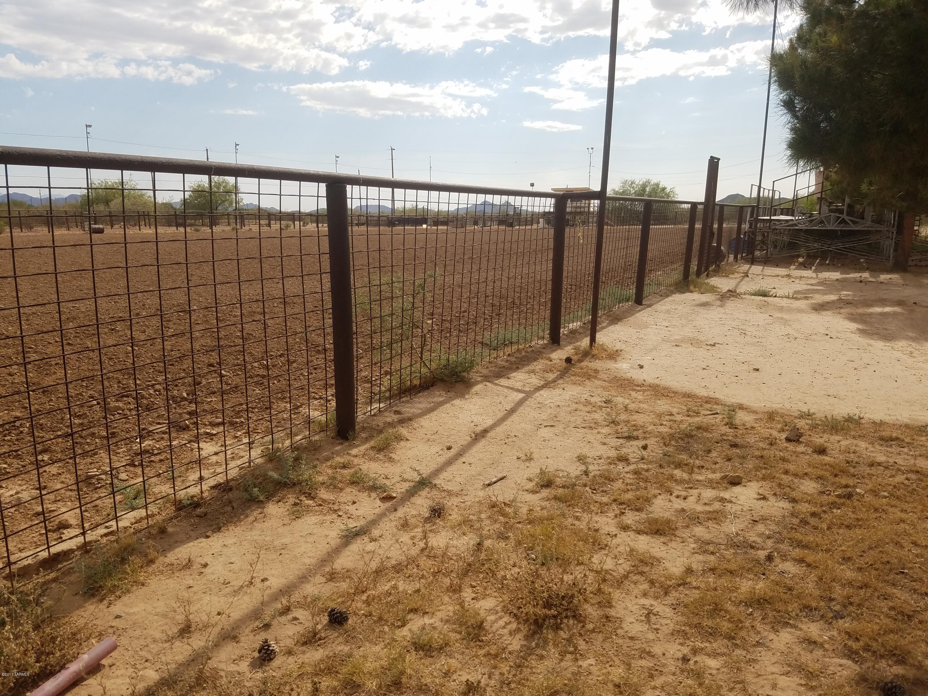 15950 West Scrub Brush Road Marana, AZ 85653 - Photo 5 of 9
