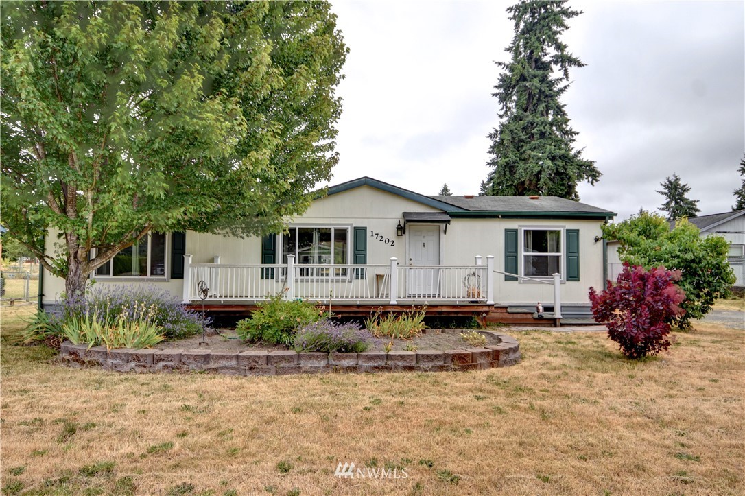 17202 Camas Run Lane Southwest Rochester, WA 98579 - Photo 1 of 25