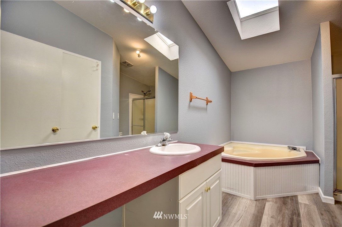 17202 Camas Run Lane Southwest Rochester, WA 98579 - Photo 19 of 25