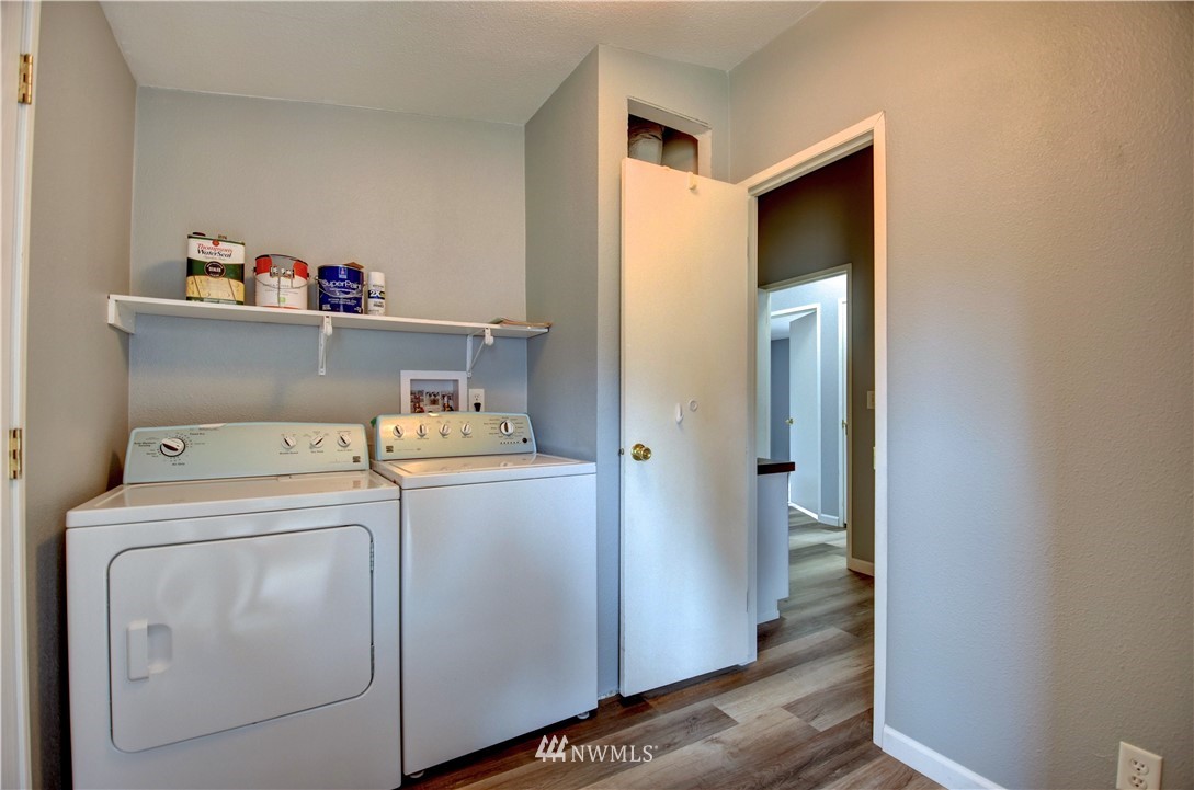 17202 Camas Run Lane Southwest Rochester, WA 98579 - Photo 10 of 25