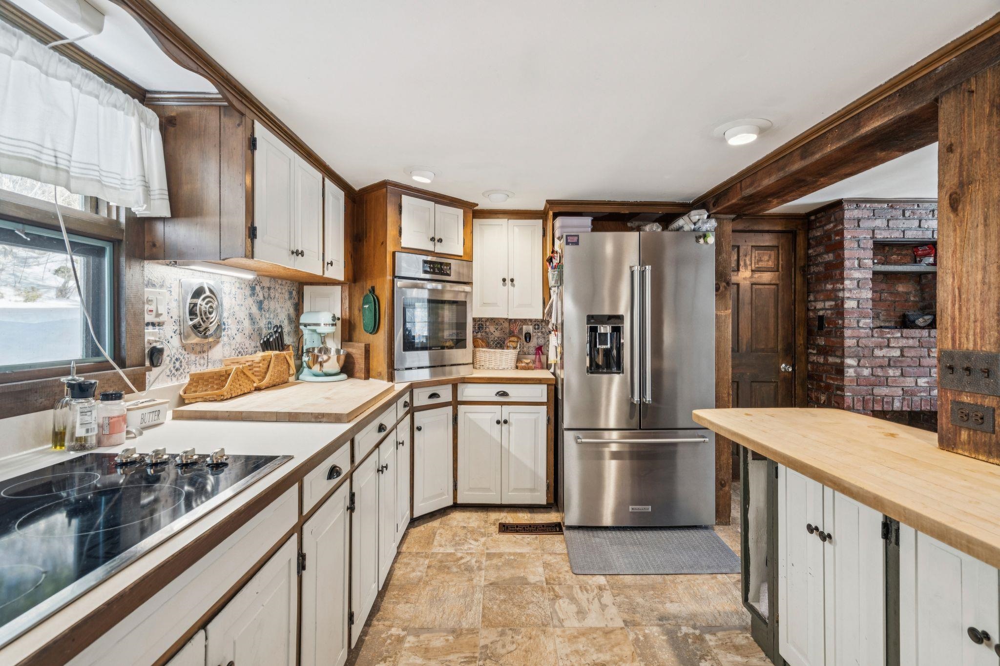 311 Fairgrounds Road Bradford, NH 03221 - Photo 7 of 48