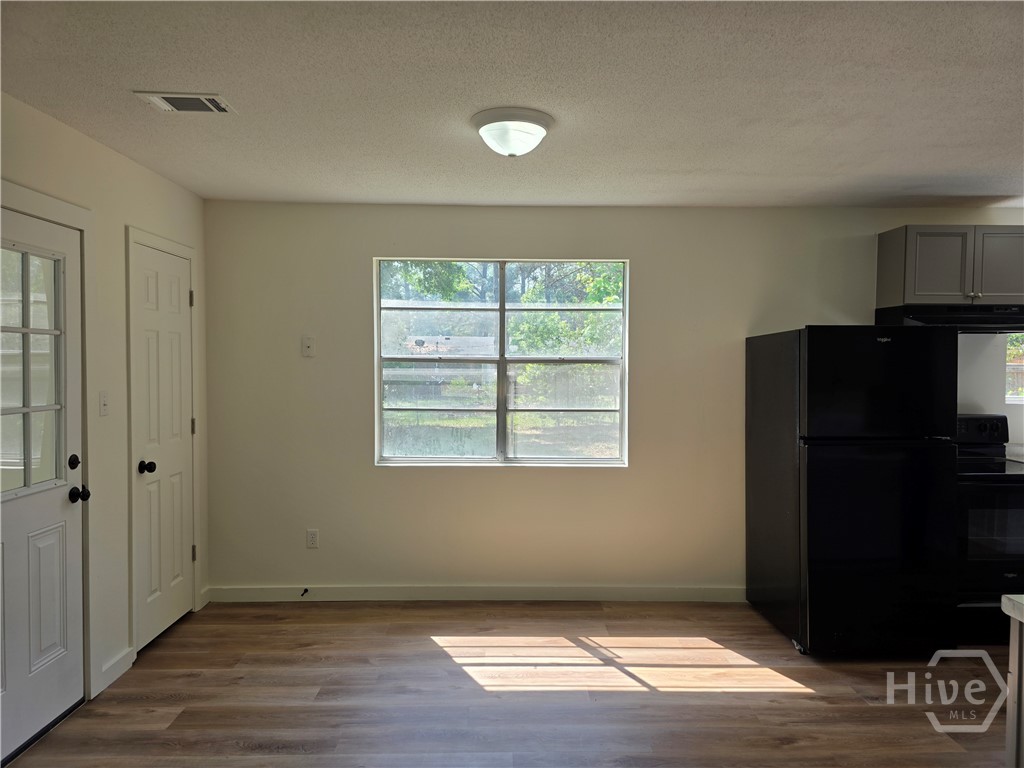 309 East 3rd Street Springfield, GA 31329 - Photo 4 of 18