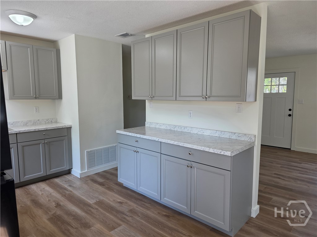 309 East 3rd Street Springfield, GA 31329 - Photo 7 of 18