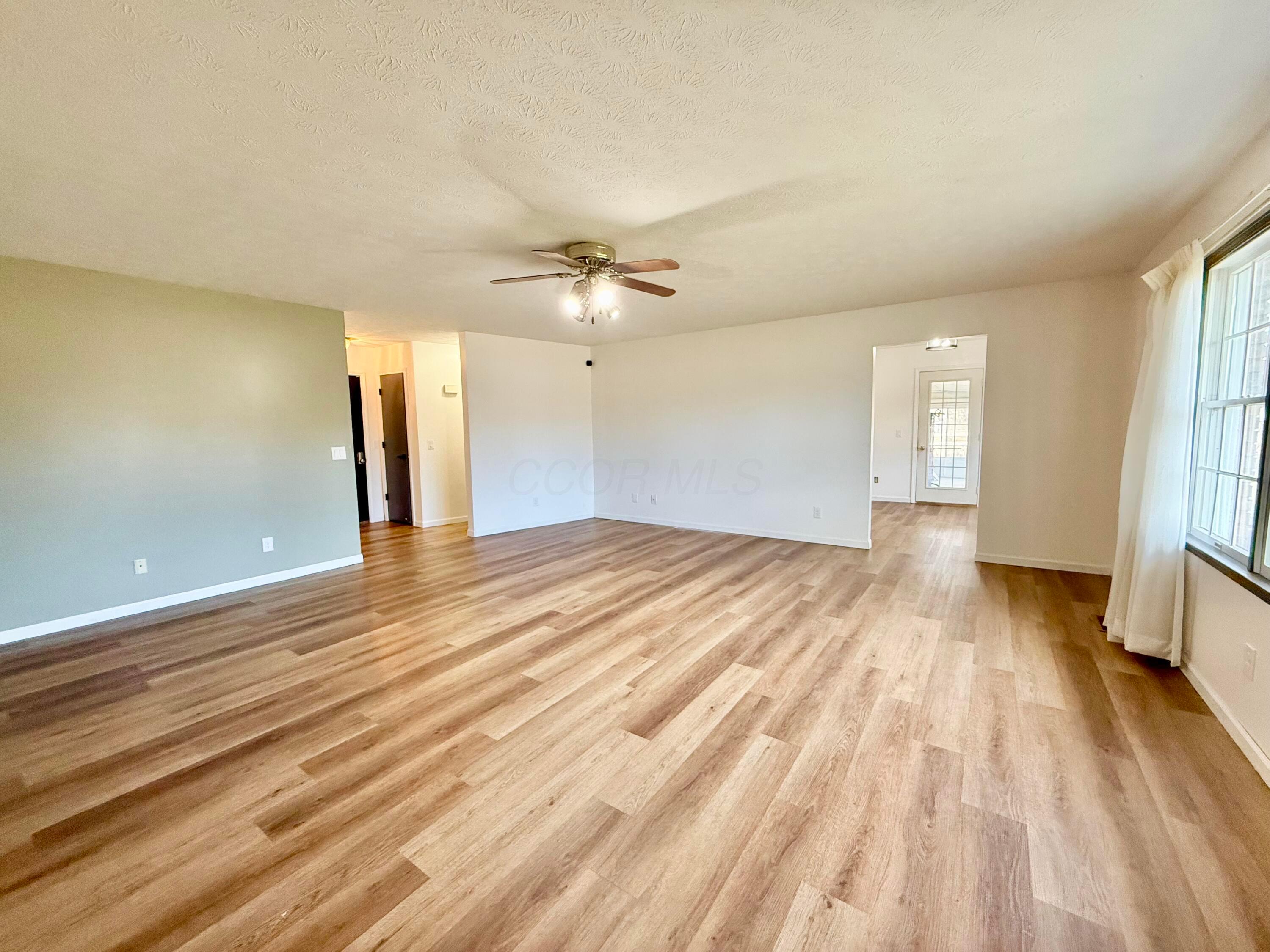 3460 Hanson Road Springfield, OH 45504 - Photo 11 of 47 IMG_5132