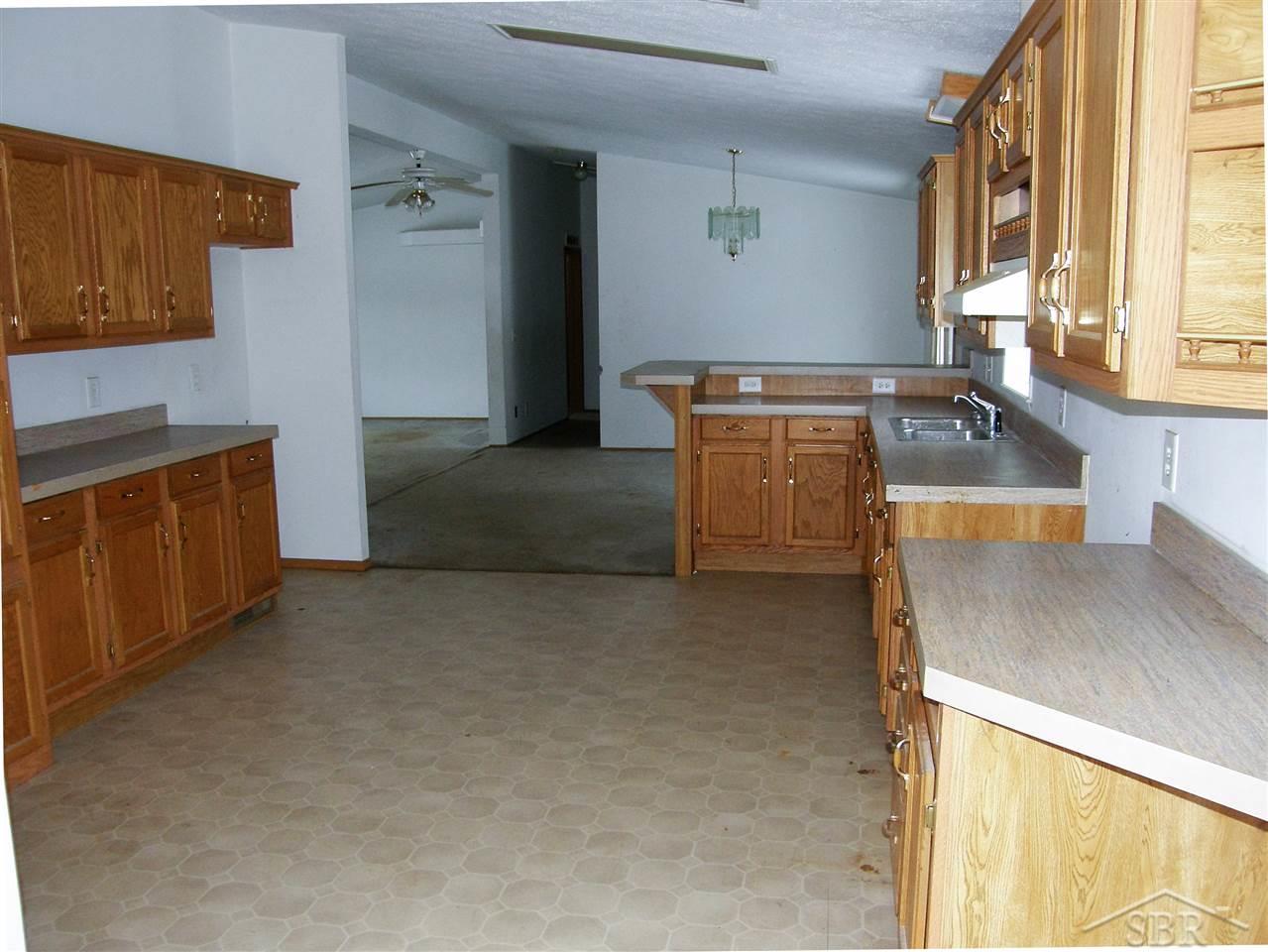 1860 Fosters Road Birch Run, MI 48415 - Photo 2 of 7 31274519-1.JPG