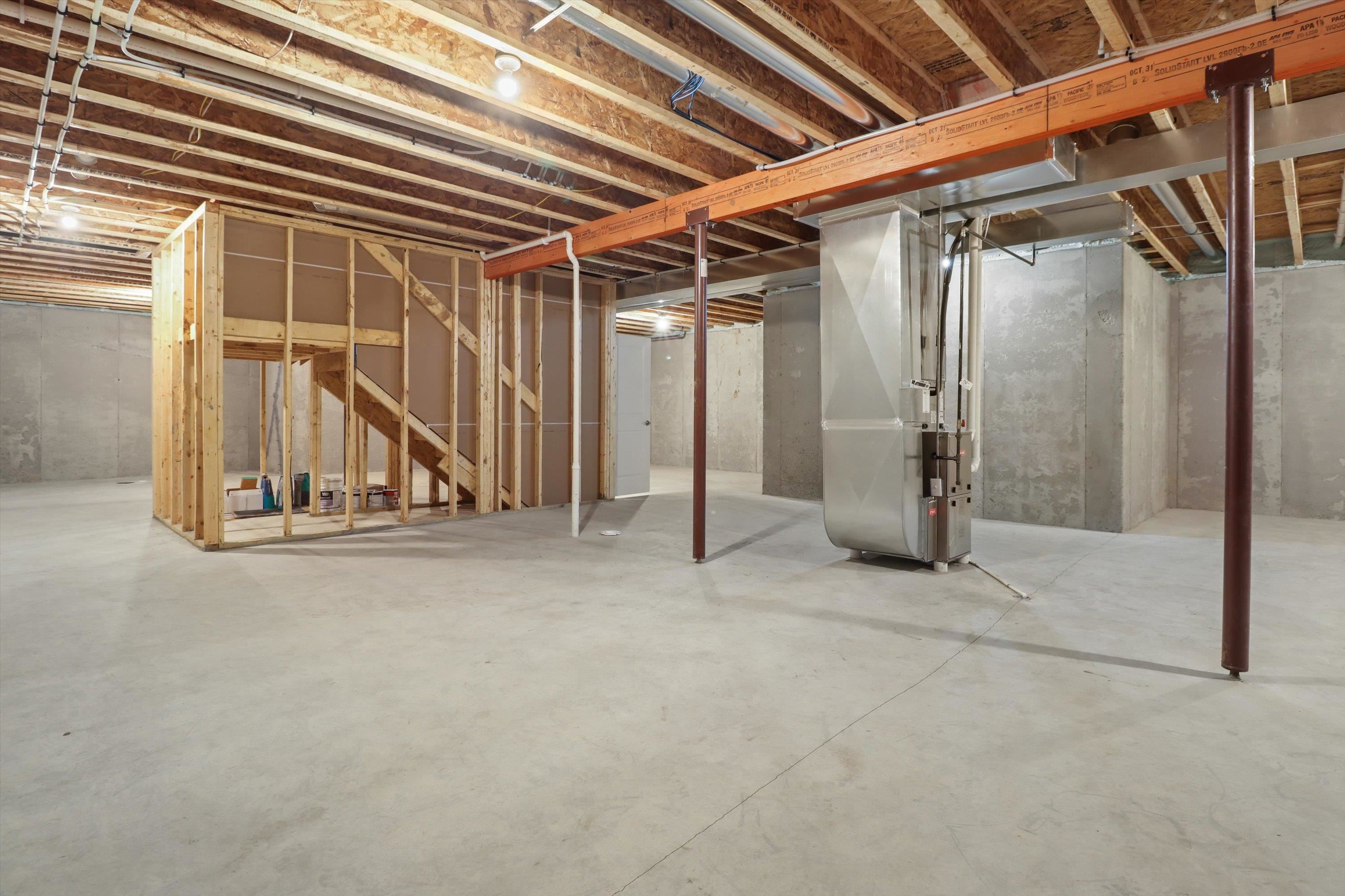 678 Hillcrest Drive Waunakee, WI 53597 - Photo 28 of 35