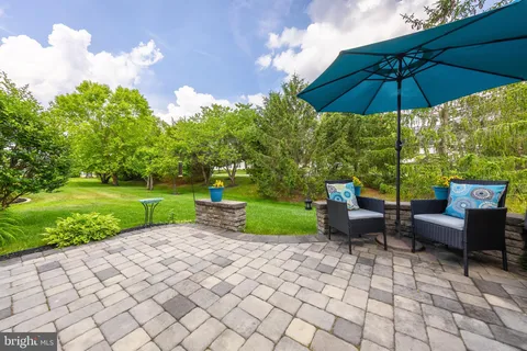 $500,000 | 27 Embassy Drive, Swedesboro, NJ 08085