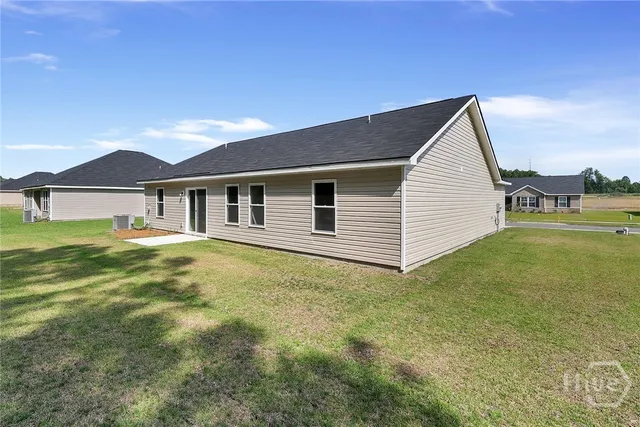 $2,000 | 233 Willis Way, Broxton, GA 31519