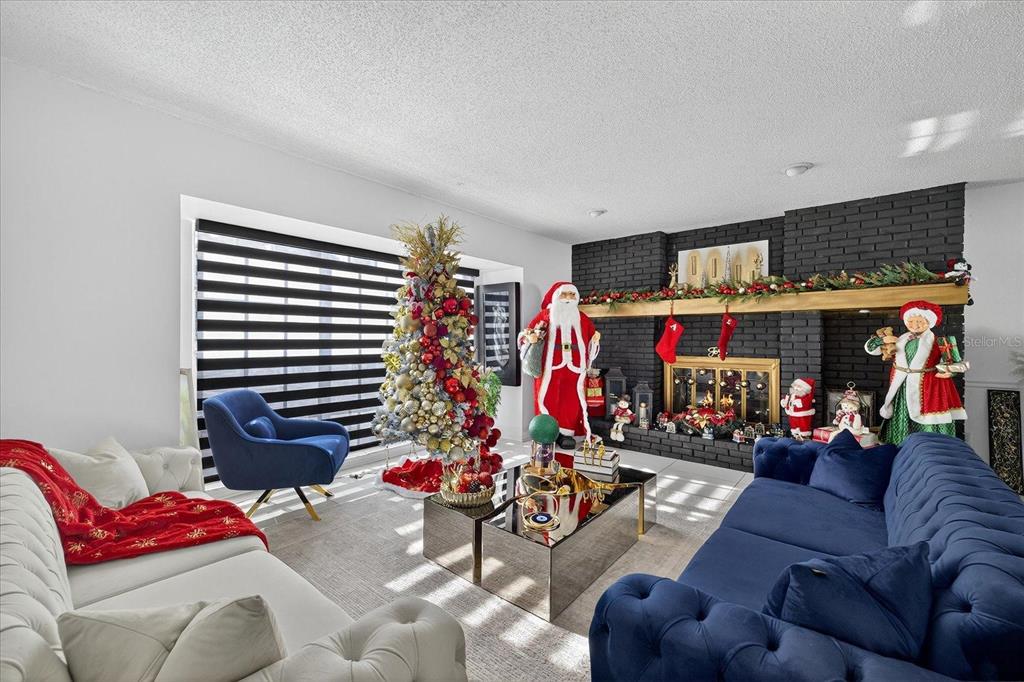 7613 Rustic Drive Tampa, FL 33634 - Photo 5 of 31