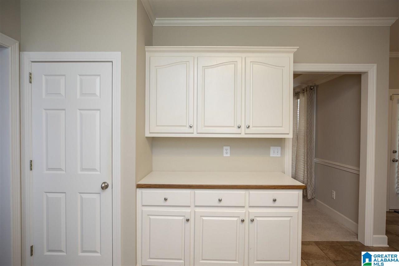 2027 Richelieu Court Birmingham, AL 35216 - Photo 17 of 41