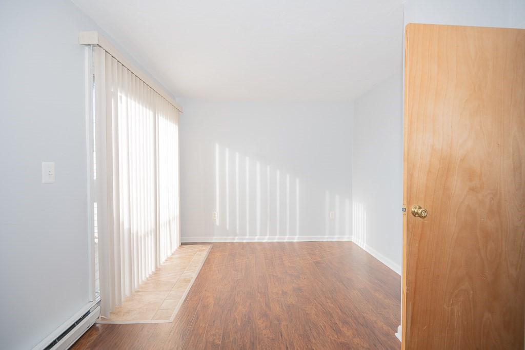 6 Inverness Avenue, Unit 8 Worcester, MA 01604 - Photo 8 of 28 Gallery Image 8