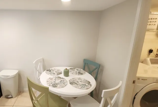 $4,999 | 950 Lavers Circle, Unit F109, Delray Beach, FL 33444