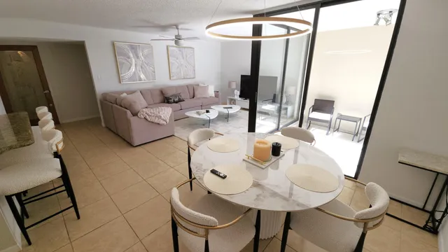 $4,999 | 950 Lavers Circle, Unit F109, Delray Beach, FL 33444