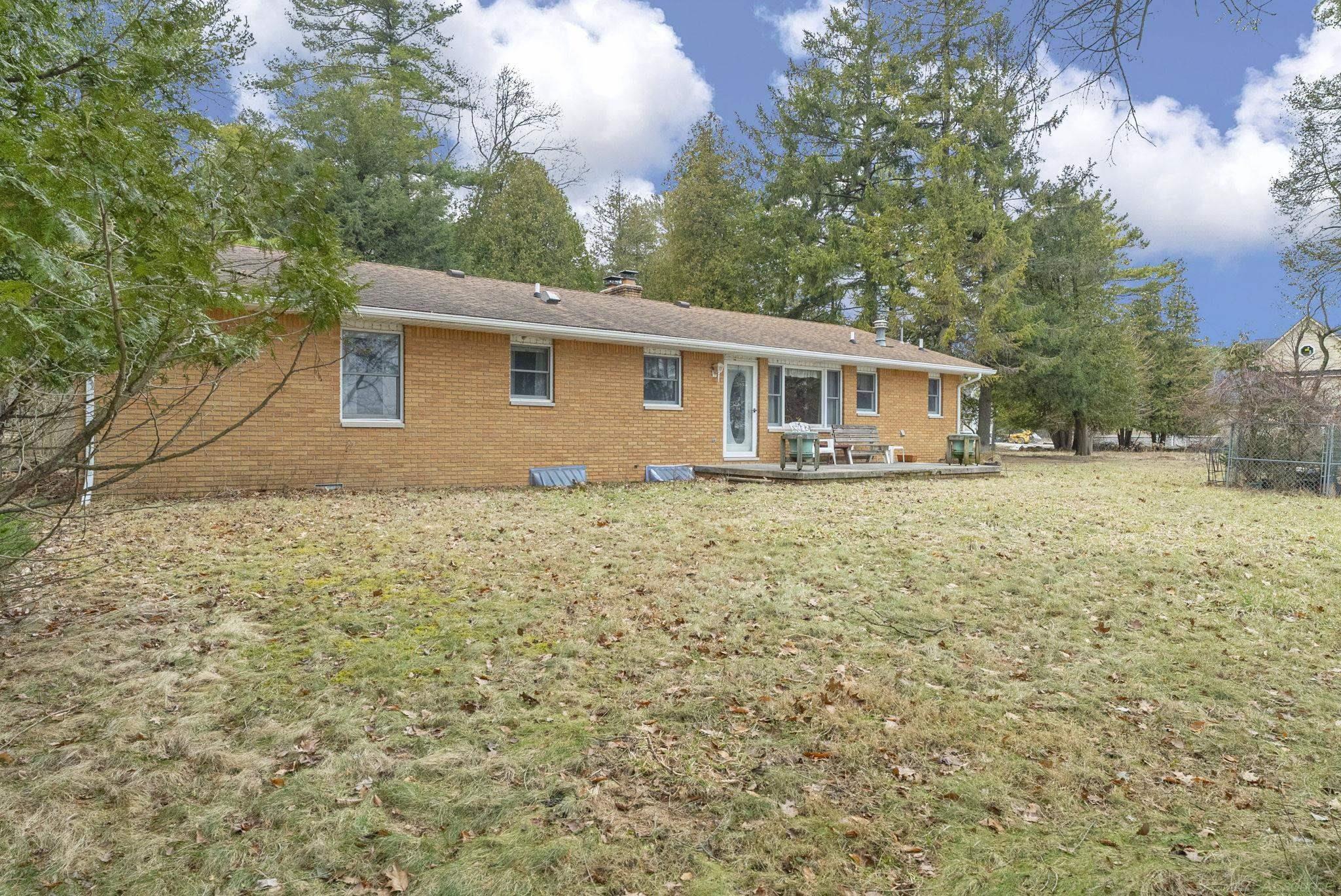 3455 Lakeshore Road Lexington, MI 48450 - Photo 31 of 47