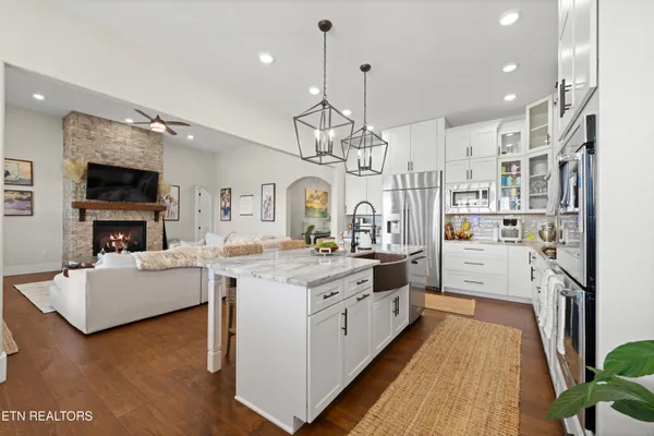 $3,500,000 | 6419 Highway 70, Crossville, TN 38571