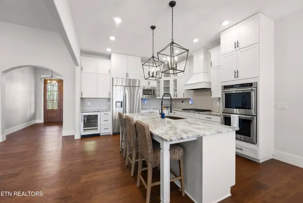 $3,500,000 | 6419 Highway 70, Crossville, TN 38571