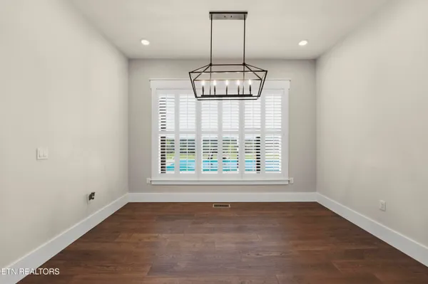 $3,500,000 | 6419 Highway 70, Crossville, TN 38571