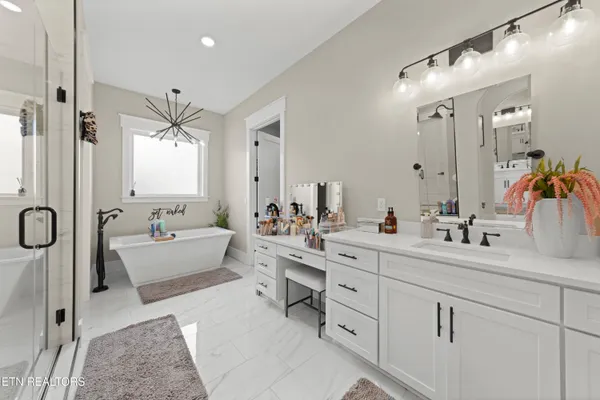 $3,500,000 | 6419 Highway 70, Crossville, TN 38571