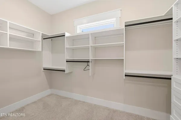 $3,500,000 | 6419 Highway 70, Crossville, TN 38571