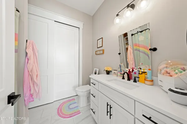 $3,500,000 | 6419 Highway 70, Crossville, TN 38571