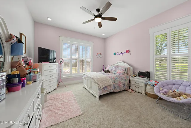 $3,900,000 | 6419 Highway 70, Crossville, TN 38571