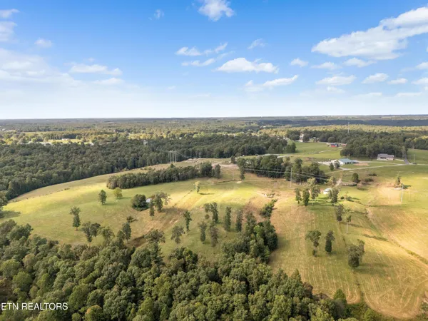 $3,500,000 | 6419 Highway 70, Crossville, TN 38571