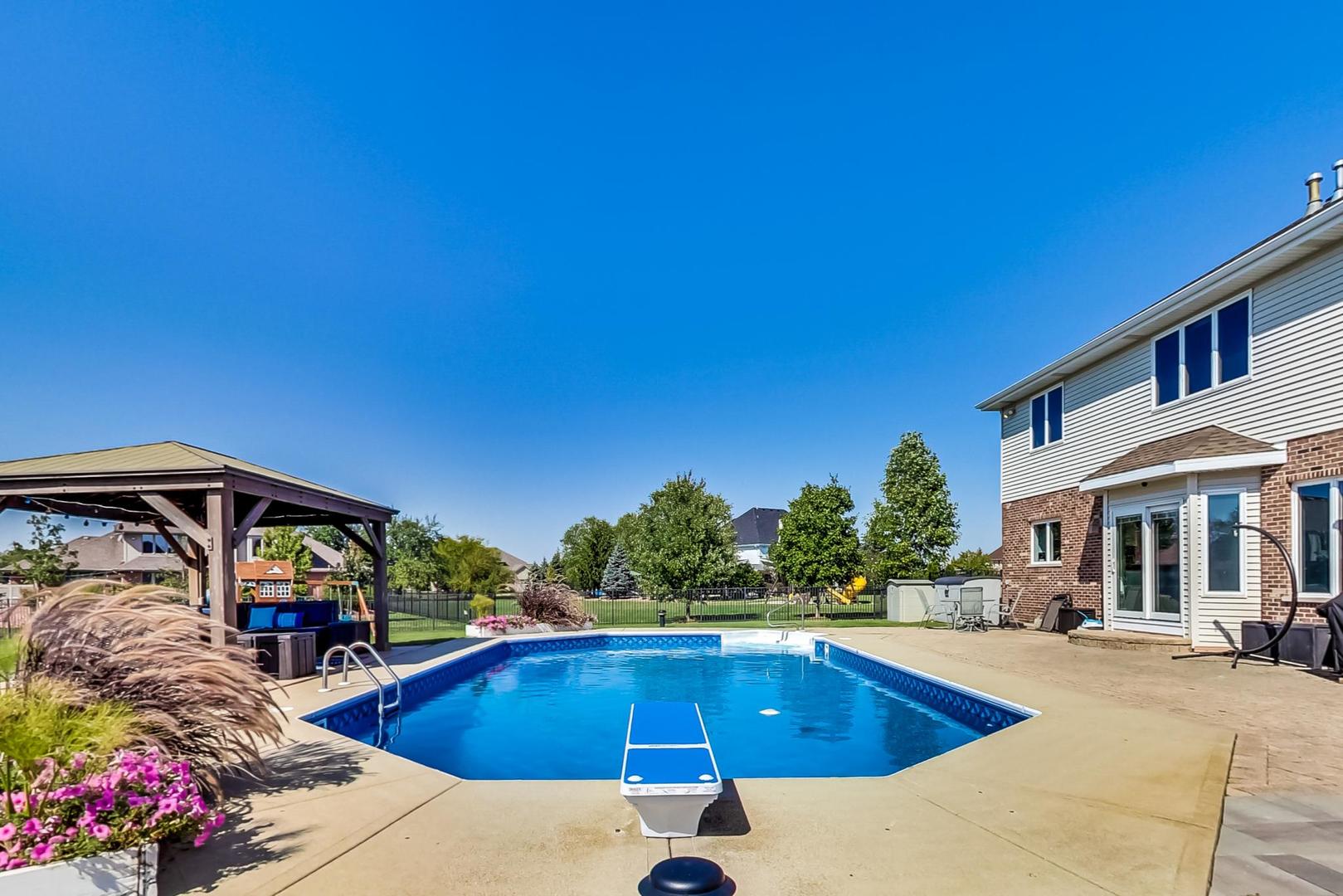 22426 South Farm View Road New Lenox, IL 60451 - Photo 42 of 46 Gallery Image 42