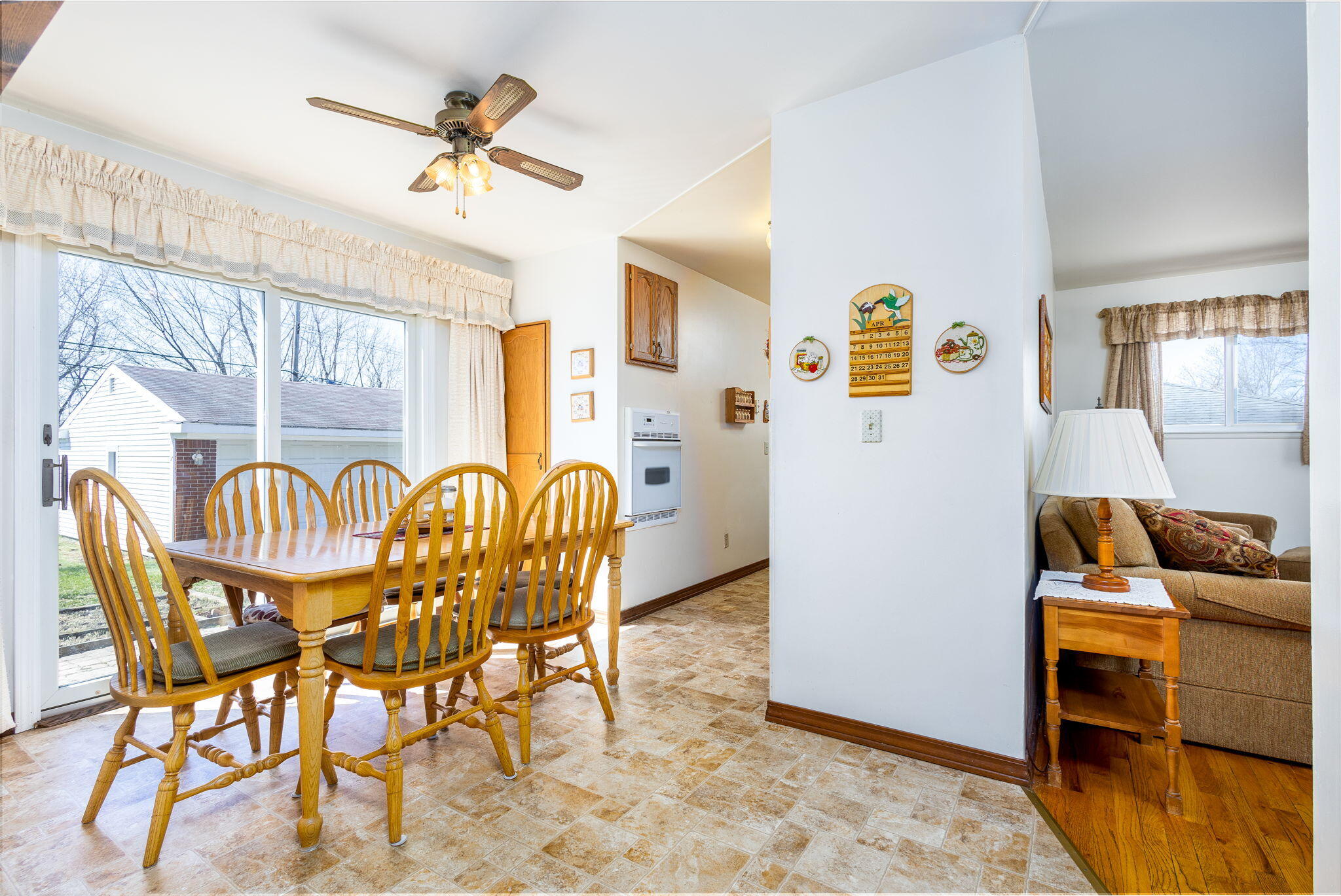 428 Meadow Lane Rochester, MI 48307 - Photo 13 of 40 11-web-or-mls-428 Meadow Lane-11