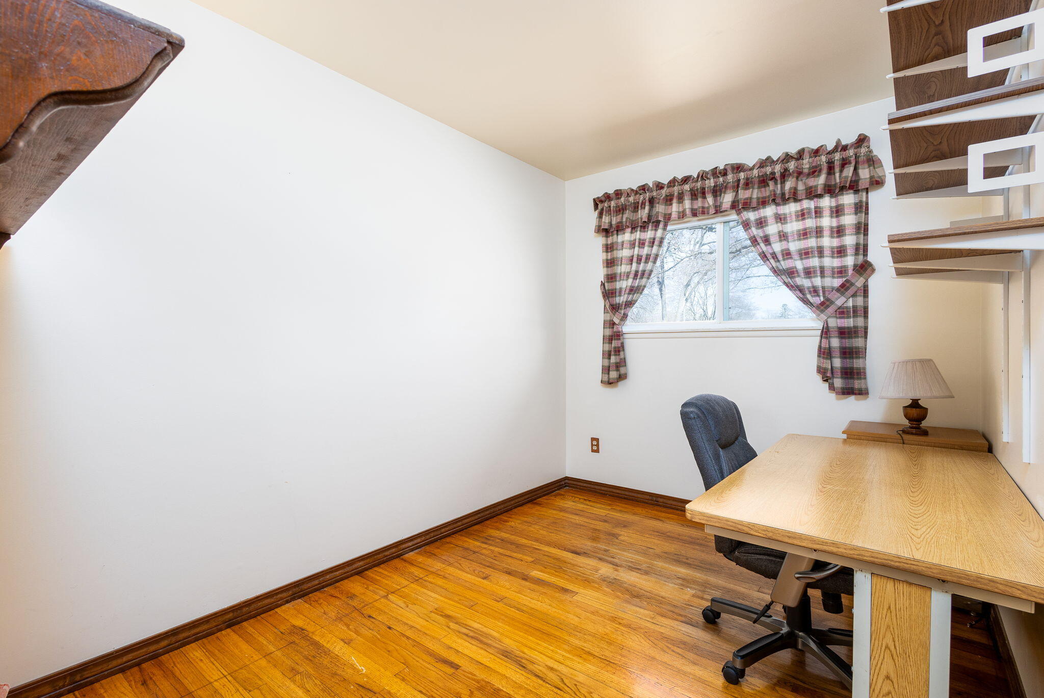 428 Meadow Lane Rochester, MI 48307 - Photo 22 of 40 18-web-or-mls-428 Meadow Lane-18
