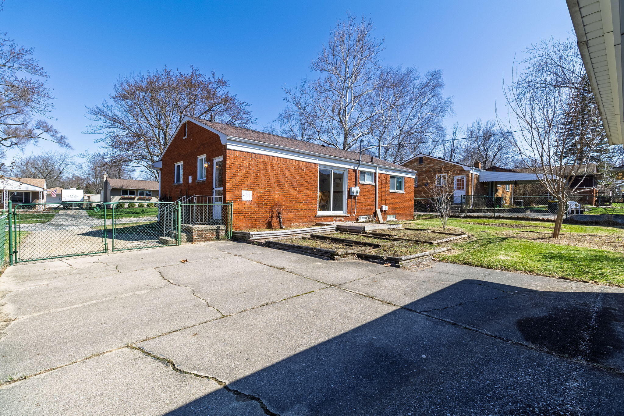 428 Meadow Lane Rochester, MI 48307 - Photo 34 of 40 34-web-or-mls-428 Meadow Lane-34