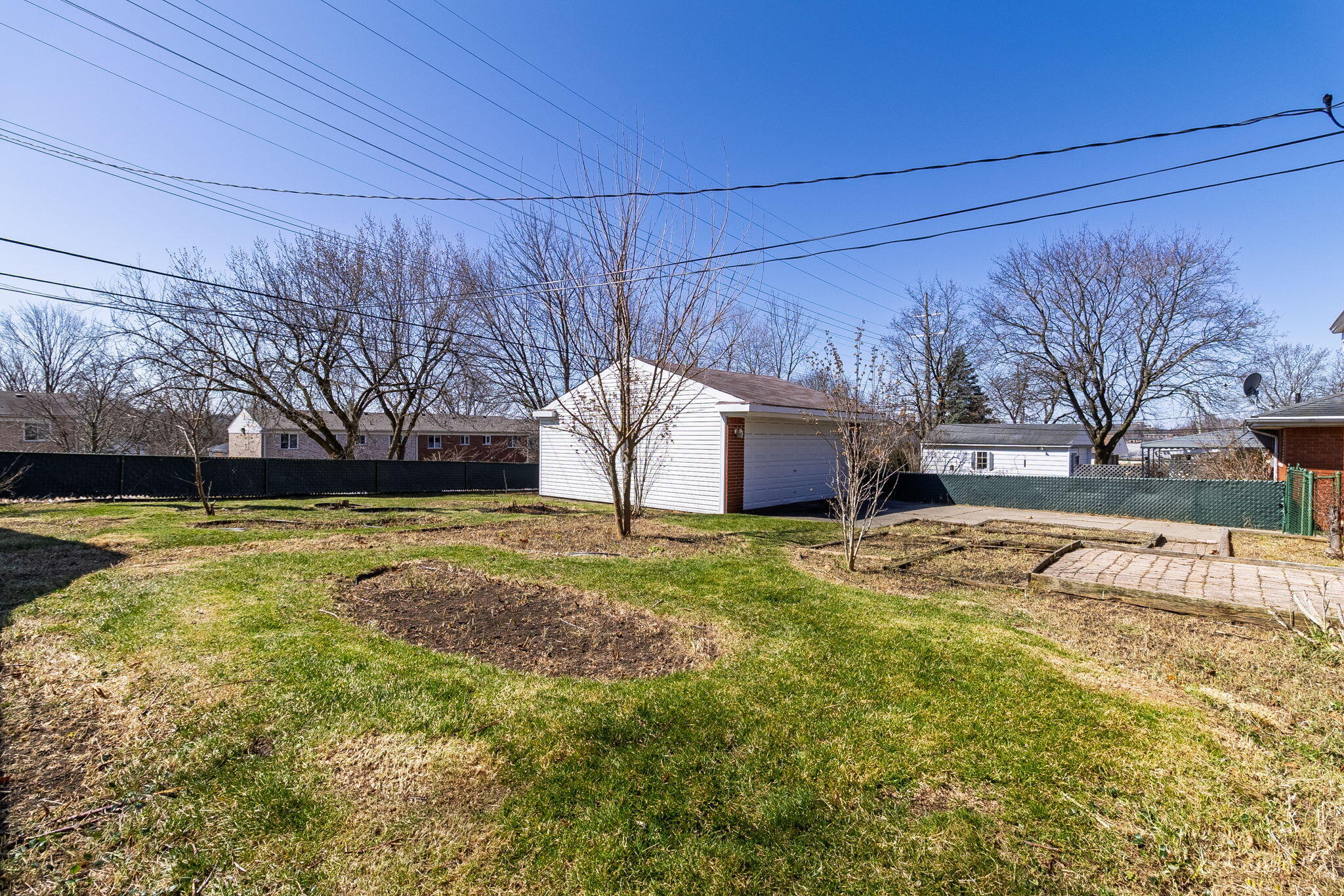 428 Meadow Lane Rochester, MI 48307 - Photo 35 of 40 36-web-or-mls-428 Meadow Lane-36