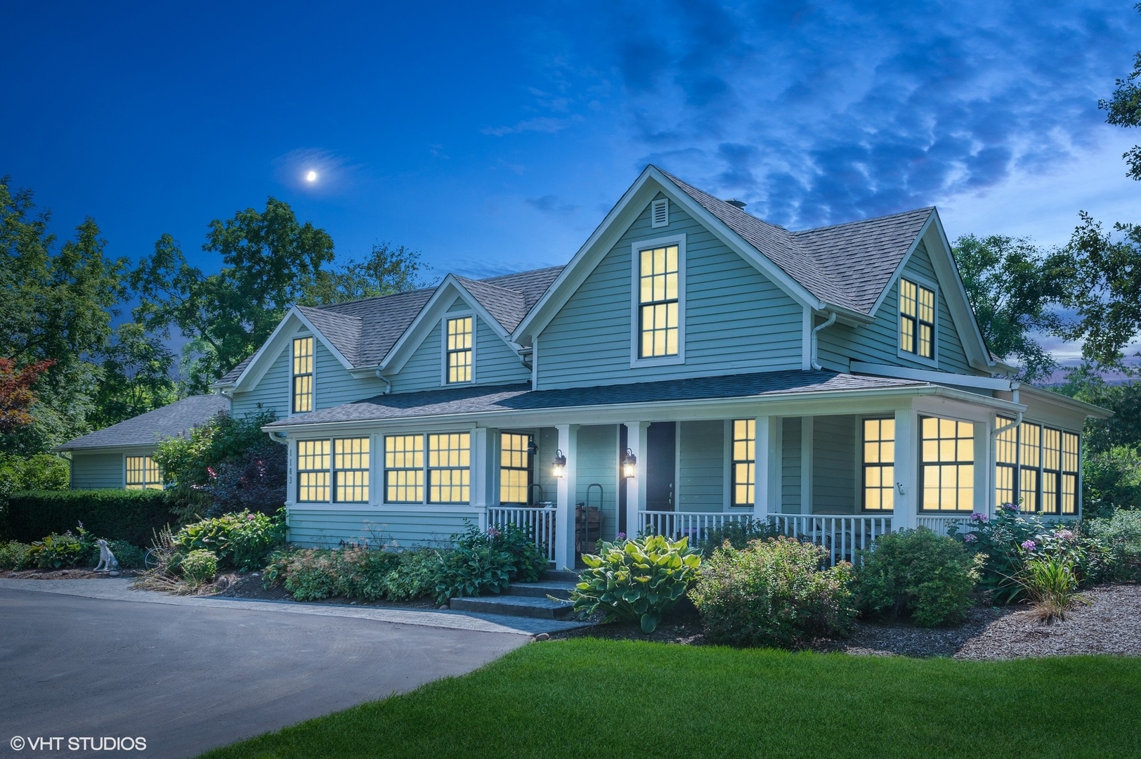 1103 Schaeffer Road Long Grove, IL 60047 - Photo 1 of 31 Gallery Image 1