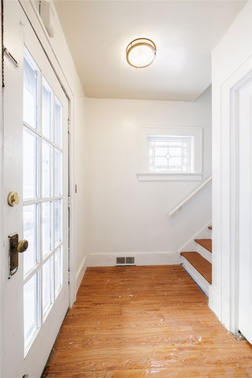 8 Emanon Street Rochester, NY 14621 - Photo 4 of 14