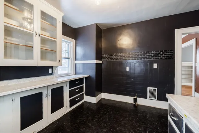 $149,900 | 8 Emanon Street, Rochester, NY 14621