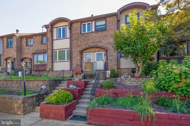 $409,900 | 3933 Wrexham Court, Bensalem, PA 19020