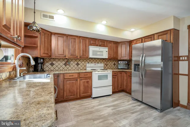 $409,900 | 3933 Wrexham Court, Bensalem, PA 19020