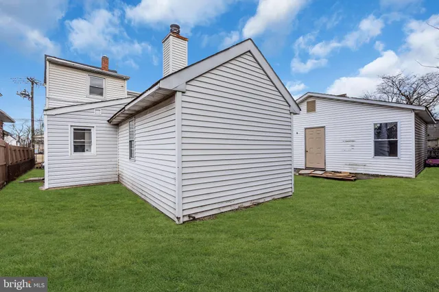 $2,500 | 210 Kossuth Street, Unit B, Riverside, NJ 08075