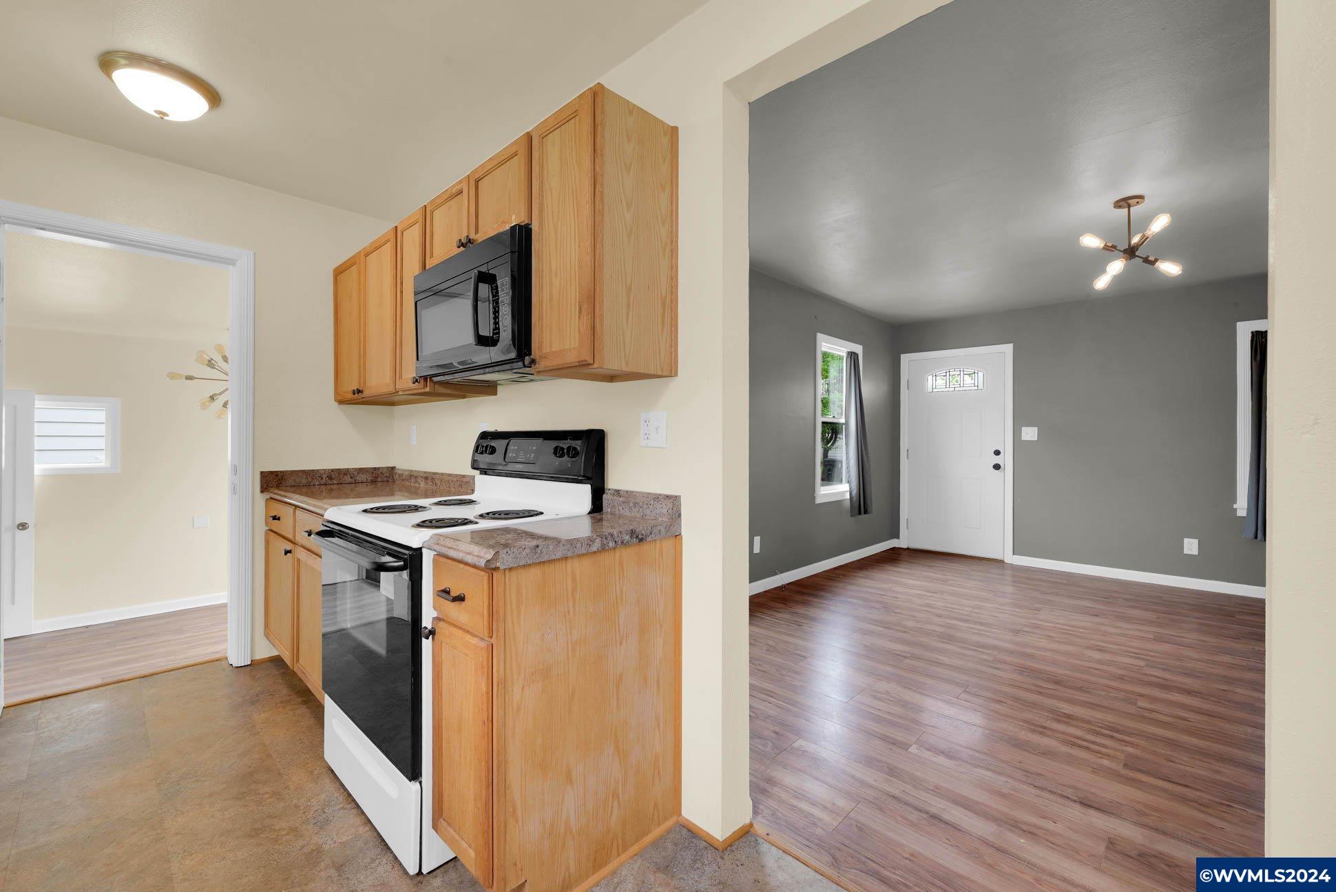 1050 Southwest 14th Avenue Albany, OR 97321 - Photo 14 of 35 Gallery Image 14