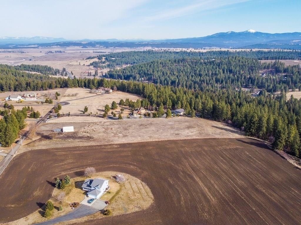 8112 North Jensen Road Spokane, WA 99217 - Photo 12 of 21