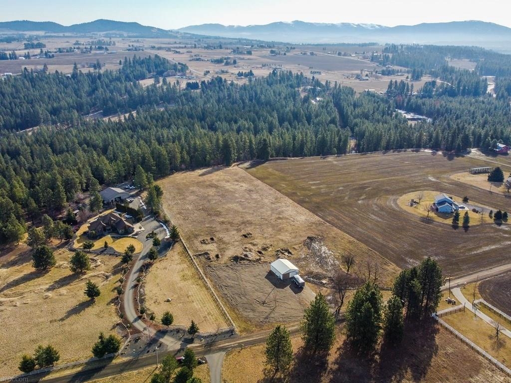 8112 North Jensen Road Spokane, WA 99217 - Photo 14 of 21
