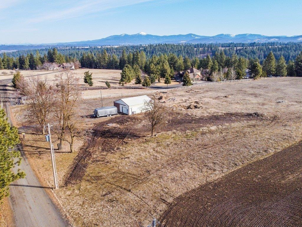 8112 North Jensen Road Spokane, WA 99217 - Photo 9 of 21