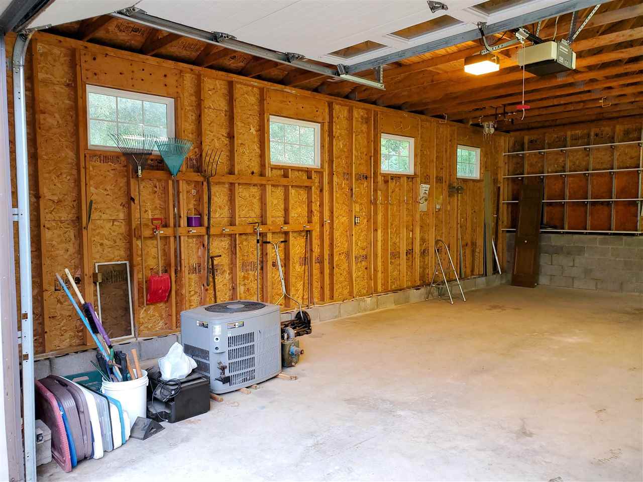 6283 North McKinley Road Flushing, MI 48433 - Photo 48 of 50 50047120-47.JPG