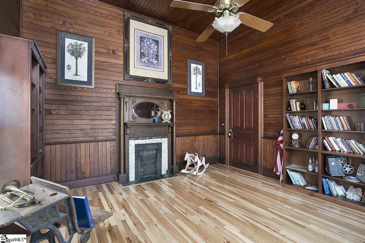 304 North Main Street Fountain Inn, SC 29644 - Photo 12 of 22