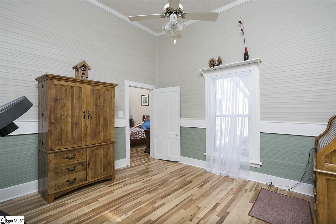 304 North Main Street Fountain Inn, SC 29644 - Photo 13 of 22