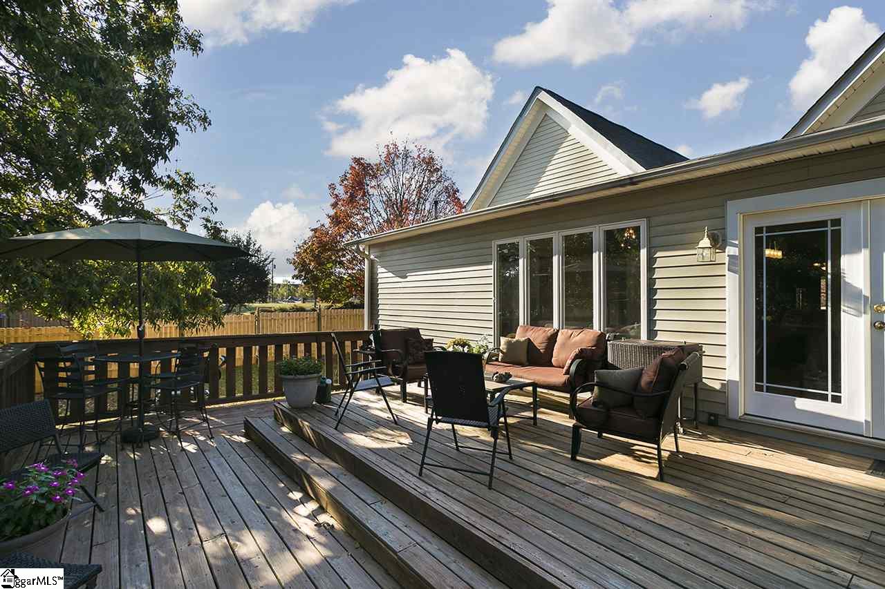 304 North Main Street Fountain Inn, SC 29644 - Photo 20 of 22