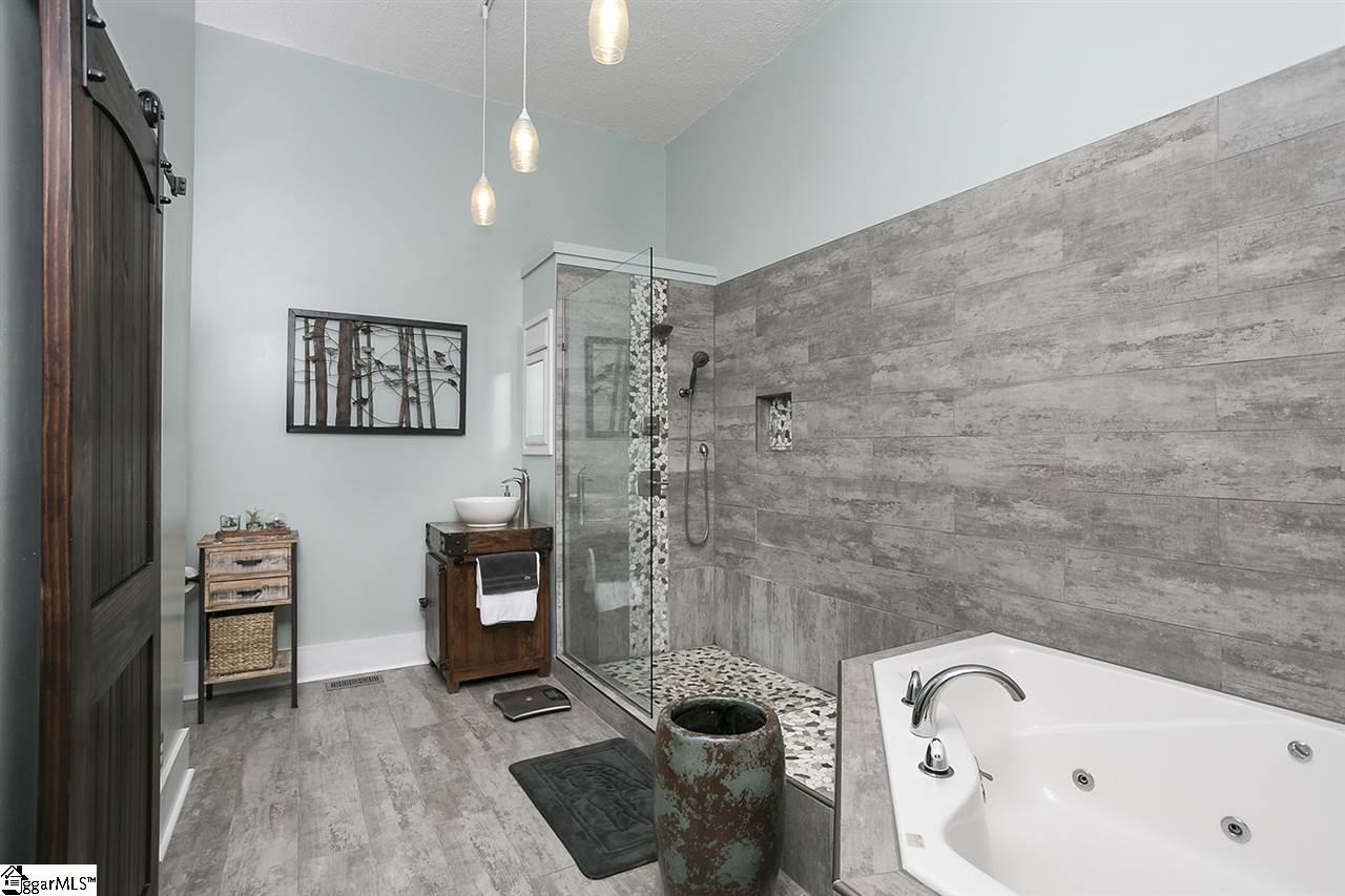 304 North Main Street Fountain Inn, SC 29644 - Photo 8 of 22