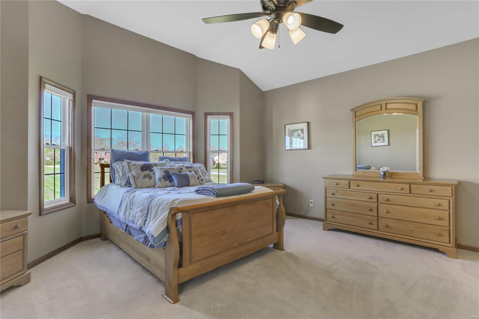 4807 South Hazel Road Edwardsville, IL 62025 - Photo 17 of 36 Gallery Image 17