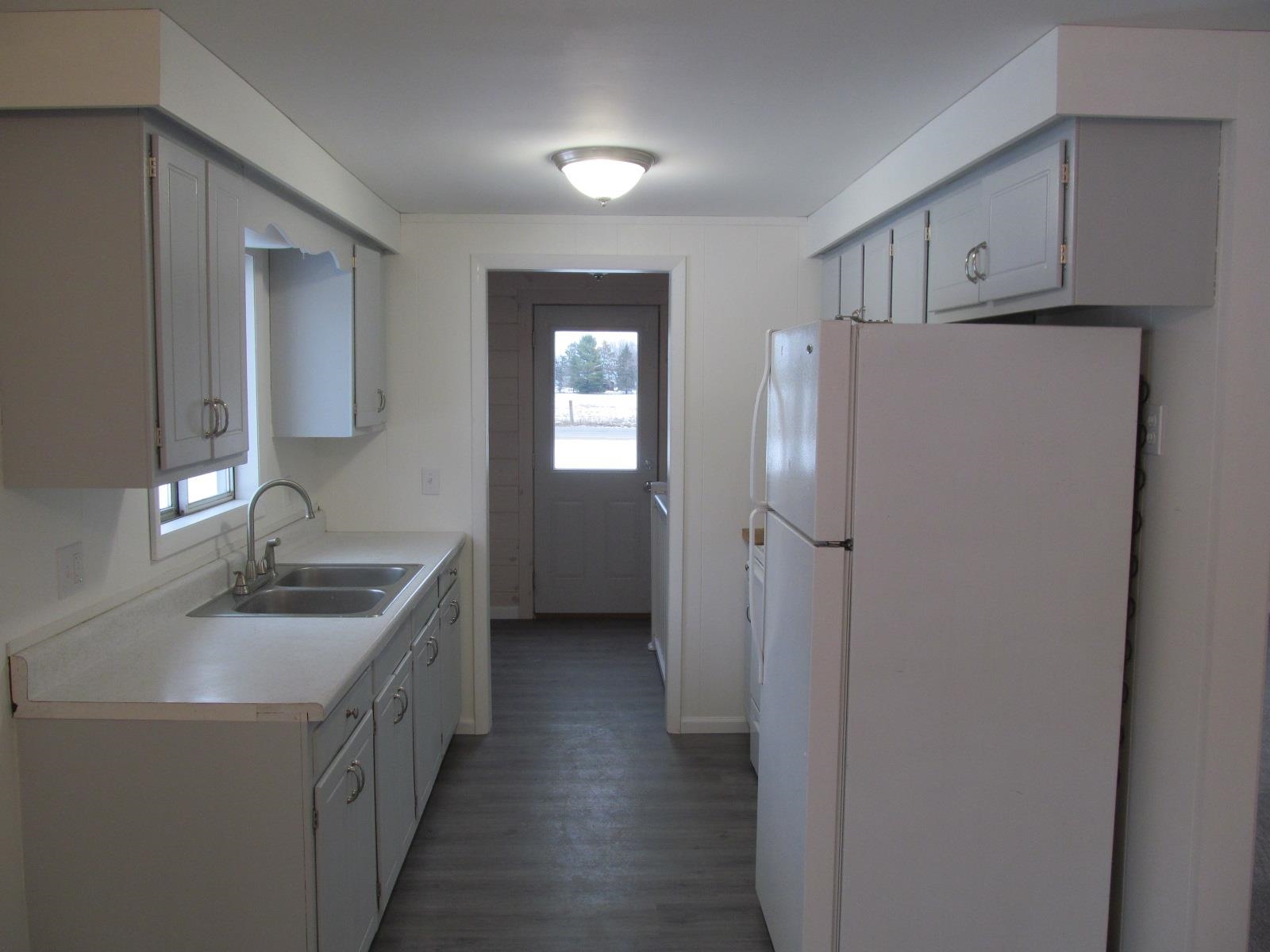 21024 Meceola Road Paris, MI 49338 - Photo 2 of 24 1941332-95534331-fc0e-4447-8b29-72955b9f79b3.JPG
